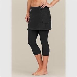 Skirted Capri Workout Leggings